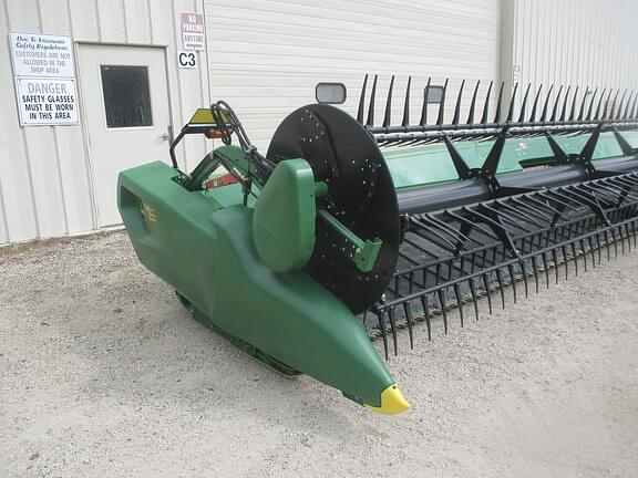 Image of John Deere RD35F equipment image 4