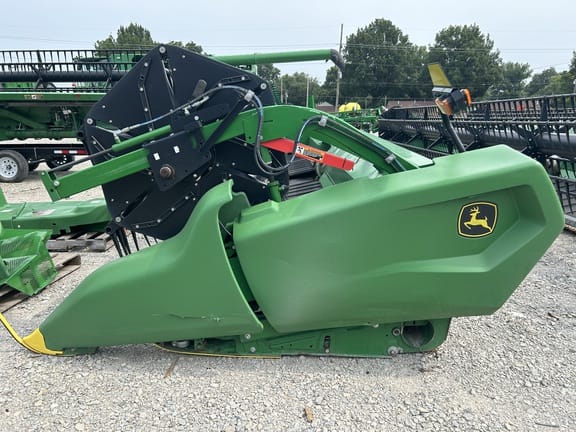 Main image John Deere RD35F