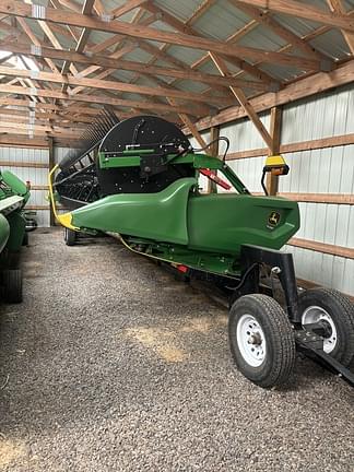 Image of John Deere RD35F Primary image