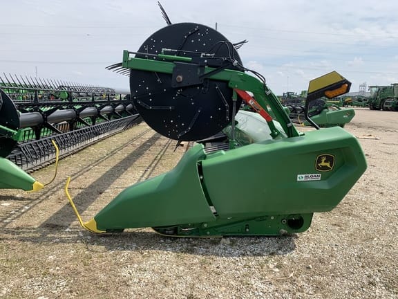 Main image John Deere RD35F