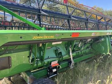 Main image John Deere RD35F