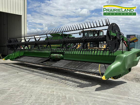 Image of John Deere RD35F equipment image 1