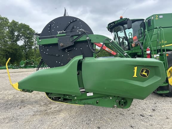 Image of John Deere RD35F equipment image 1
