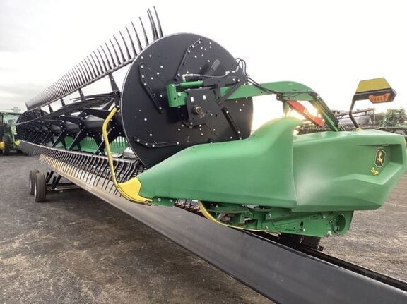 Main image John Deere RD35F