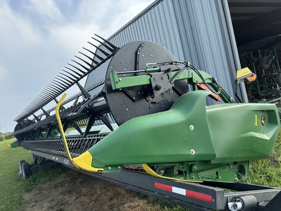 Image of John Deere RD35F equipment image 3