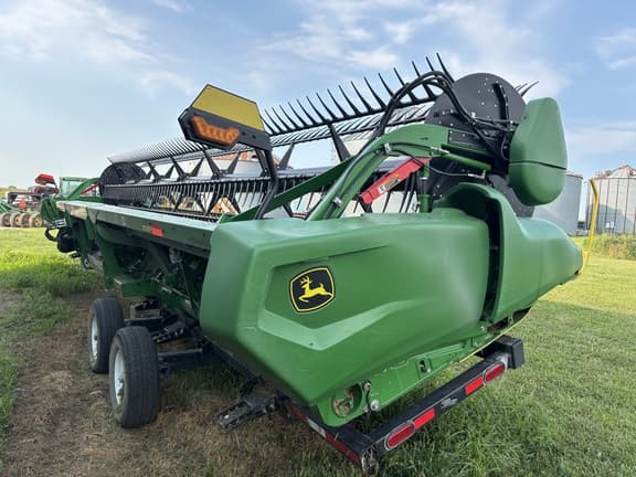 Image of John Deere RD35F equipment image 2