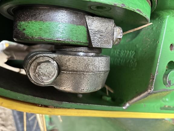 Image of John Deere RD35F equipment image 1
