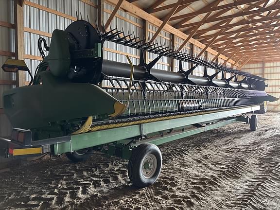 Image of John Deere RD35F equipment image 2