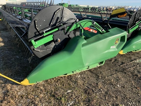 Main image John Deere RD35F