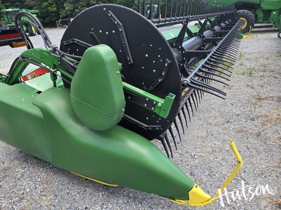 2021 John Deere RD35F Equipment Image0