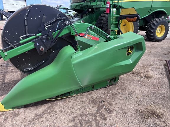 Image of John Deere RD35F equipment image 1