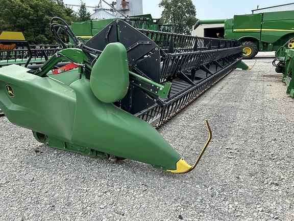 Image of John Deere RD35F equipment image 4