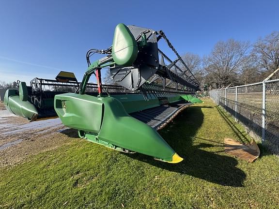 Image of John Deere RD35F equipment image 3