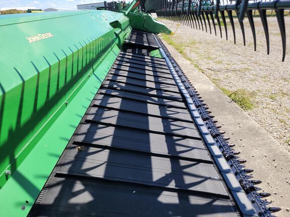 Image of John Deere RD35F equipment image 3