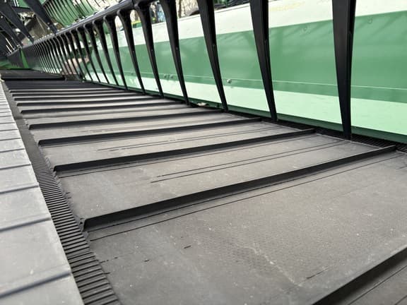 Image of John Deere RD40F equipment image 4