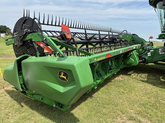 Image of John Deere RD40F equipment image 2