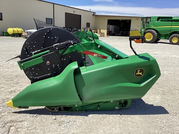 Image of John Deere RD40F equipment image 2