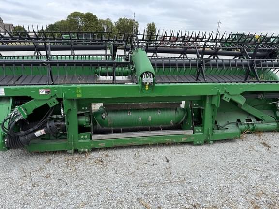 Image of John Deere RD40F equipment image 4