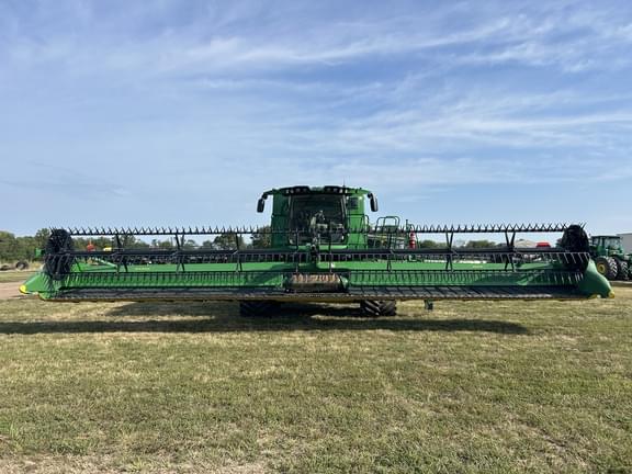 Image of John Deere RD40F equipment image 2