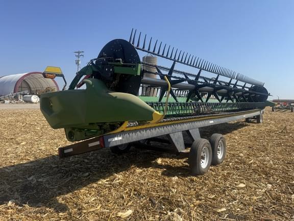 Image of John Deere RD40F equipment image 2