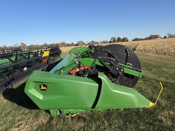 Image of John Deere RD40F equipment image 4
