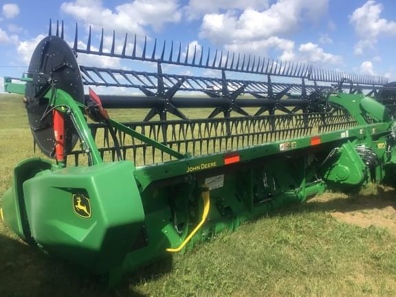 Image of John Deere RD40F Primary image