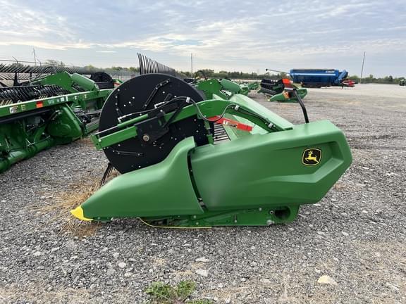 Image of John Deere RD40F equipment image 1