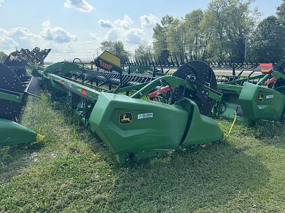 Image of John Deere RD40F equipment image 4