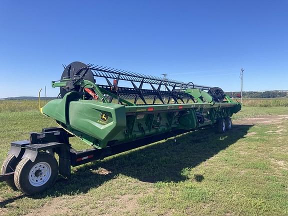 Image of John Deere RD40F equipment image 3