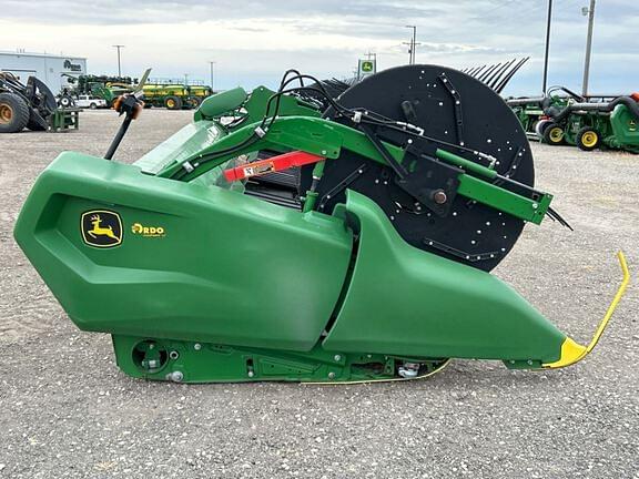 Image of John Deere RD40F equipment image 1