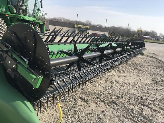 Image of John Deere RD40F equipment image 2