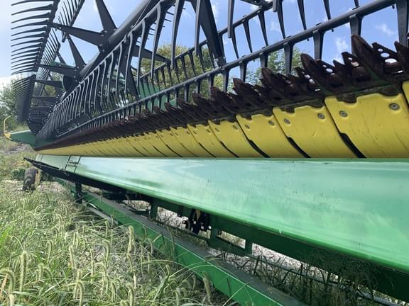 Image of John Deere RD40F equipment image 3