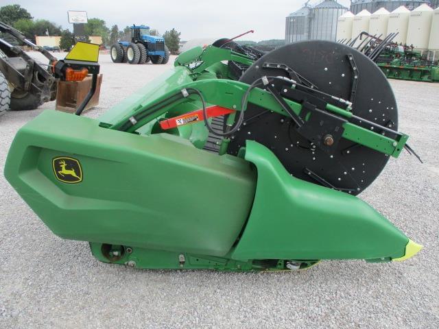 Image of John Deere RD40F equipment image 3
