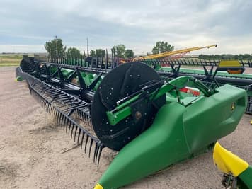 Main image John Deere RD40F