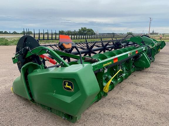 Image of John Deere RD40F equipment image 2