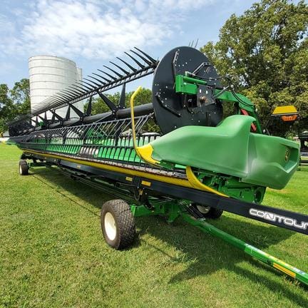 Main image John Deere RD40F