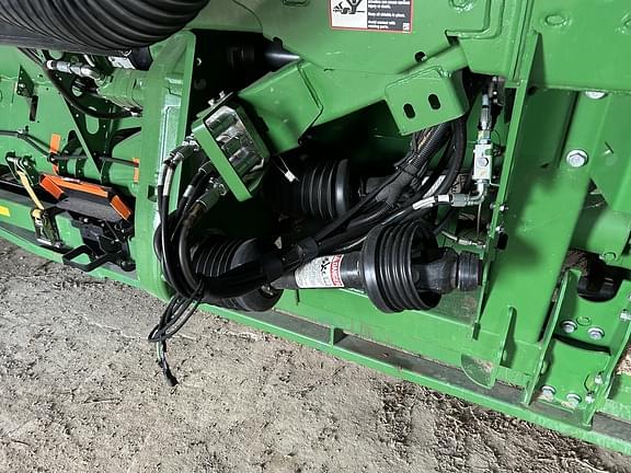 Image of John Deere RD40F equipment image 4