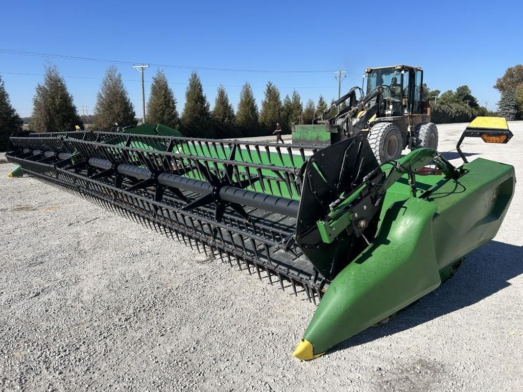 Image of John Deere RD40F Primary image