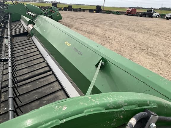 Image of John Deere RD40F equipment image 4