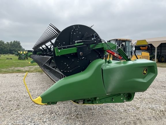 Main image John Deere RD40F