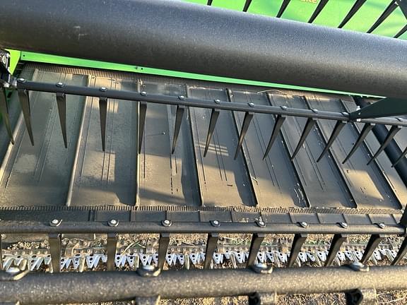Image of John Deere RD40F equipment image 4