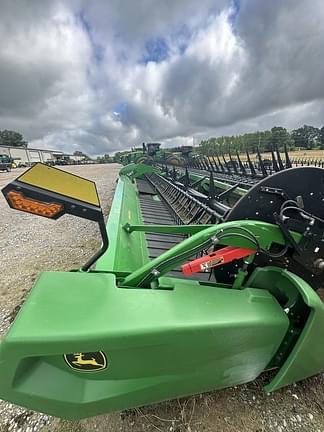 Image of John Deere RD40F equipment image 4