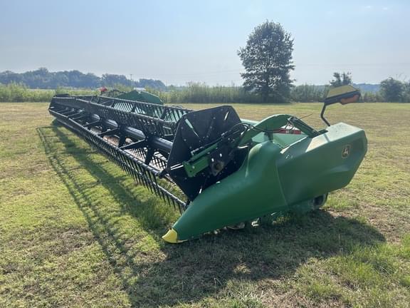 Image of John Deere RD40F Primary image