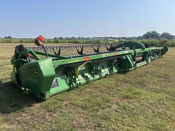 Image of John Deere RD40F equipment image 3