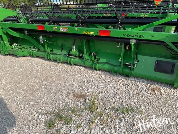 Image of John Deere RD40F equipment image 4