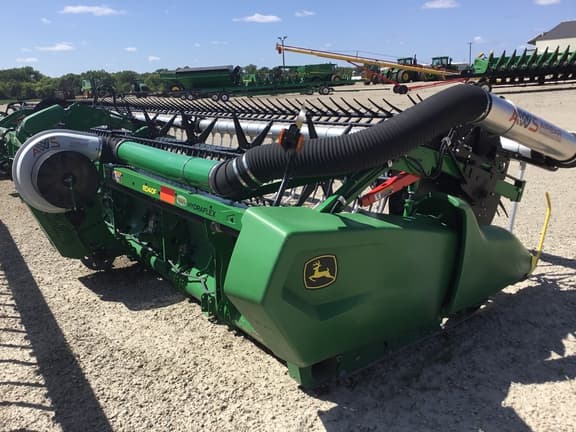 Image of John Deere RD40F equipment image 4