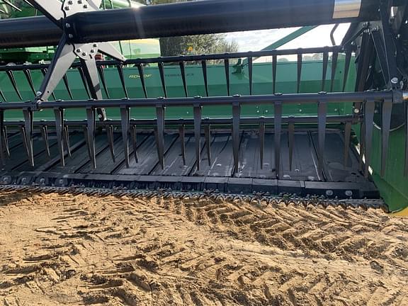 Image of John Deere RD40F equipment image 3