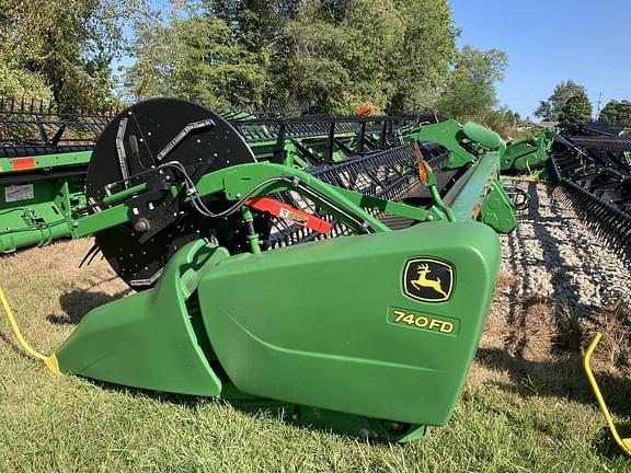 Image of John Deere RD40F Primary image