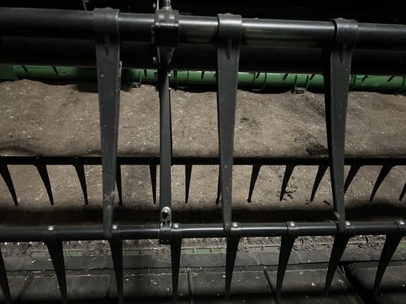 Image of John Deere RD40F equipment image 4