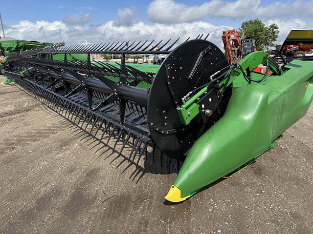 Image of John Deere RD45F equipment image 2